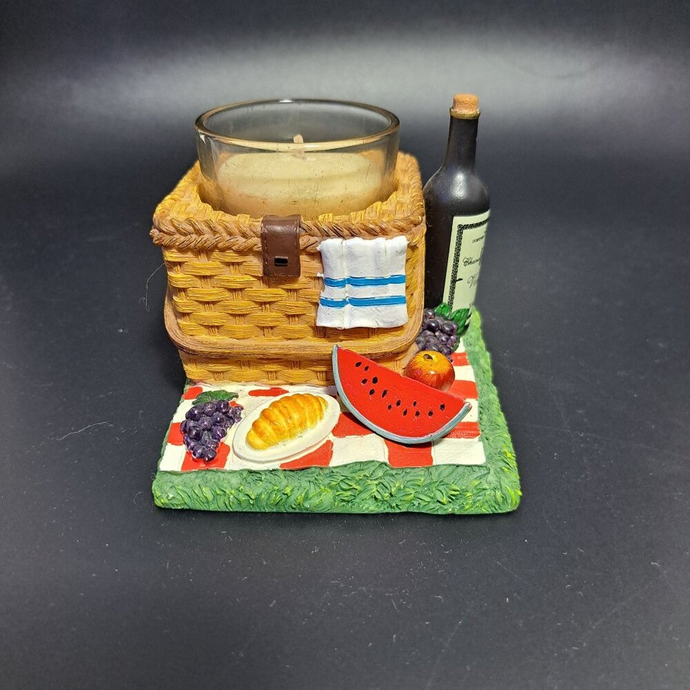 Yankee Candle Picnic Basket Votive Candle Holder With Wine & Fruit Accents